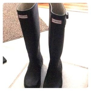 Hunter tall black rain boots